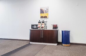 Motel 6 Brockton, MA