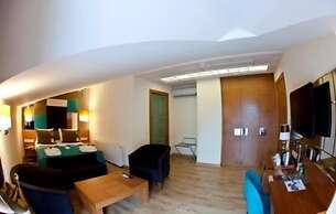 Collage Pera Hotel - Special Class