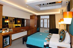 Collage Pera Hotel - Special Class