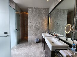 Crowne Plaza Hong Kong Kowloon East by IHG