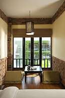 Motive Cottage Resort