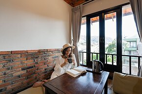Motive Cottage Resort