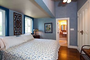 Hermosa Cove Villa Resort and Suites