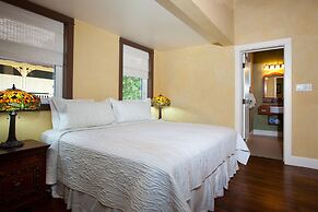 Hermosa Cove Villa Resort and Suites