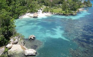 Hermosa Cove Villa Resort and Suites