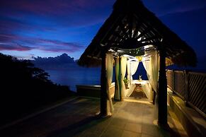 Hermosa Cove Villa Resort and Suites