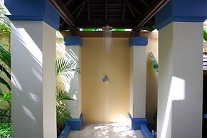 Hermosa Cove Villa Resort and Suites
