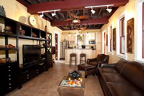 Hermosa Cove Villa Resort and Suites