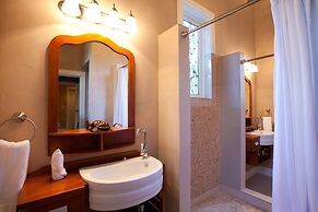 Hermosa Cove Villa Resort and Suites