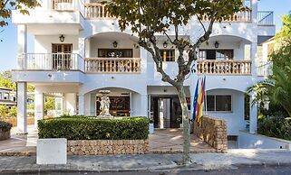 Sa Torre Apartaments