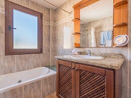 Sa Torre Apartaments