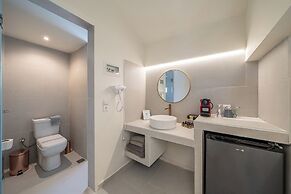 The L Suites & Apartments