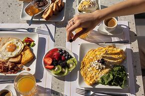 The L Suites & Apartments