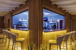 The L Suites & Apartments