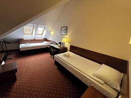 Memel Hotel