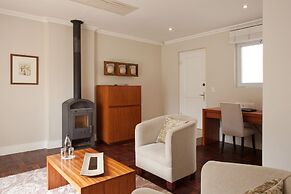 Cascade Country Manor