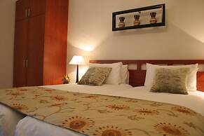 Cascade Country Manor