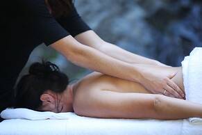 Cascade Country Manor