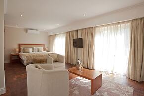 Cascade Country Manor