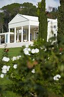 Cascade Country Manor