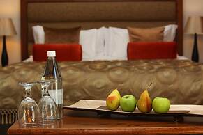 Cascade Country Manor