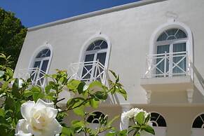 Cascade Country Manor