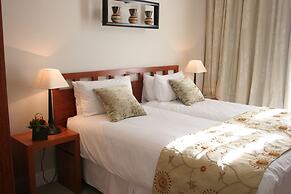 Cascade Country Manor