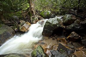 Cascade Country Manor