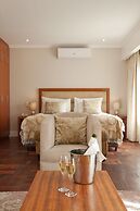 Cascade Country Manor