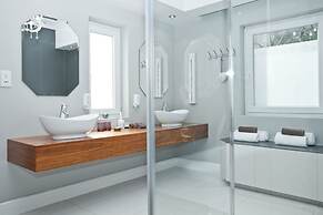 Cascade Country Manor