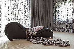 Cascade Country Manor