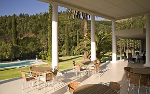 Cascade Country Manor