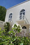 Cascade Country Manor