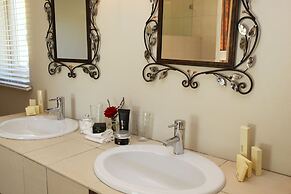 Cascade Country Manor