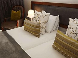 Cascade Country Manor