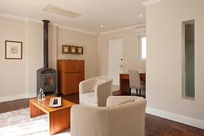 Cascade Country Manor