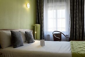 LOGIS Hotel de la Paix