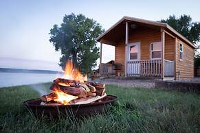Arrowwood Resort at Cedar Shore
