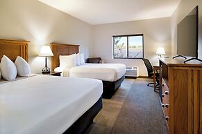 Cedar Shore Resort
