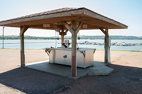 Arrowwood Resort at Cedar Shore