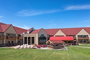 Arrowwood Resort at Cedar Shore
