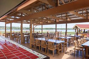 Arrowwood Resort at Cedar Shore