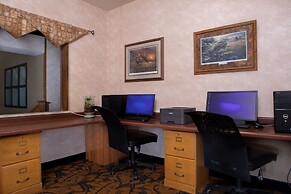Arrowwood Resort at Cedar Shore