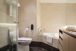 Pacific Business Hotel