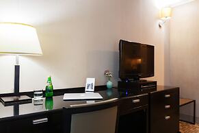 Pacific Business Hotel