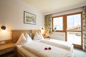 Fliana Arlberg Studios and Apartments