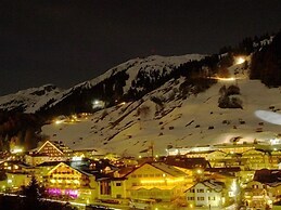 Fliana Arlberg Studios and Apartments