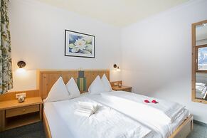 Fliana Arlberg Studios and Apartments