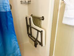 Sunset Cove Beach Resort