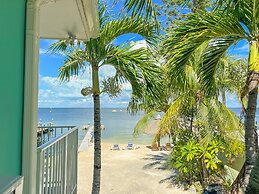 Sunset Cove Beach Resort